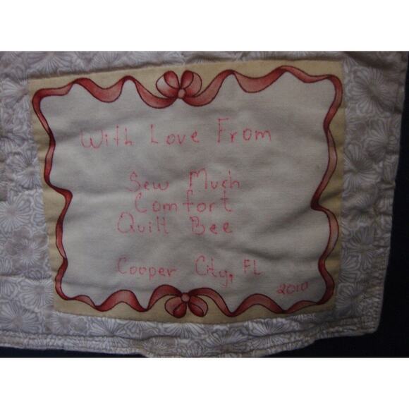 Handmade Bunny QUILT Country Cottage Wounded Military Fundraiser Crib Stroller - Picture 2 of 7